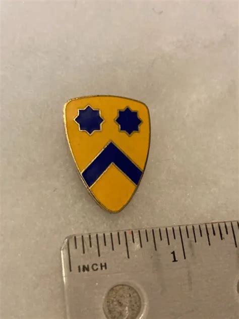 Authentic Us Army 2nd Cavalry Division Insignia Dui Di Crest Nh 4d 9