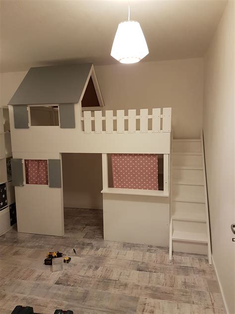 Hochbett selber bauen ist nicht schwer! Kinderbett / Hochbett "Hochbetthaus" mit Kaufladen ...