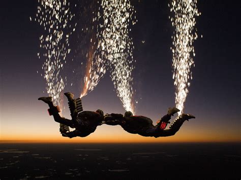 Skydivers Create Stunning Light Show By Strapping Fireworks To