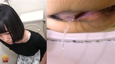 Toilet Time Japanese Women Peeing Pt Thisvid Com