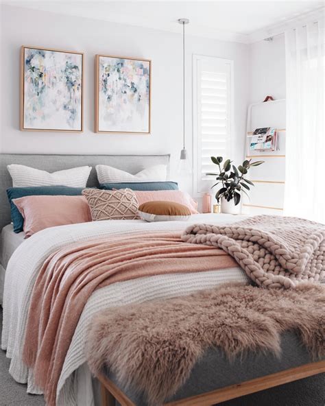 Masterkatefisher Blue Pink And White Cozy Pastel Bedroom With Knit