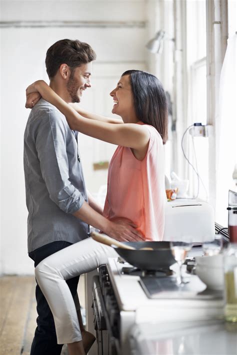 8 signs your husband is still in love with you does he love me