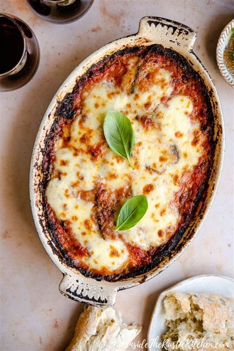 A Traditional Recipes For Italian Eggplant Parmesan Eggplant