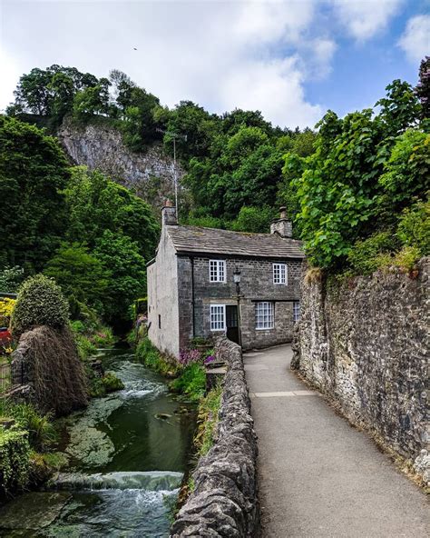 Here Are Our Favourite Towns And Villages In The Peak District Which