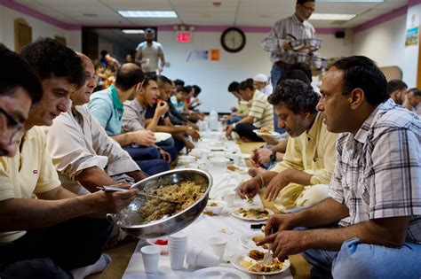 For Muslims In New York Observing Ramadan Is A Blend Of Rituals Far