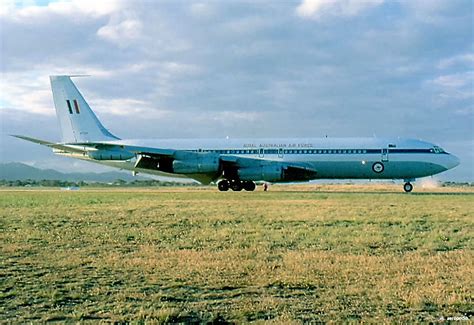 Boeing 707 300 · The Encyclopedia Of Aircraft David C Eyre