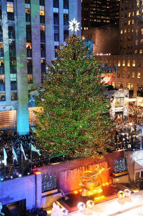 Rockefeller Center Tree Lighting Ceremony Cbs New York