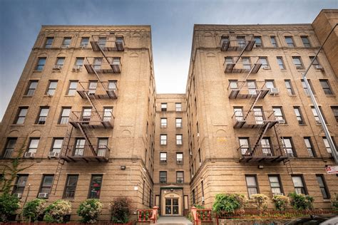 Tinton Avenue Portfolio – Montium I Property Investment and Management