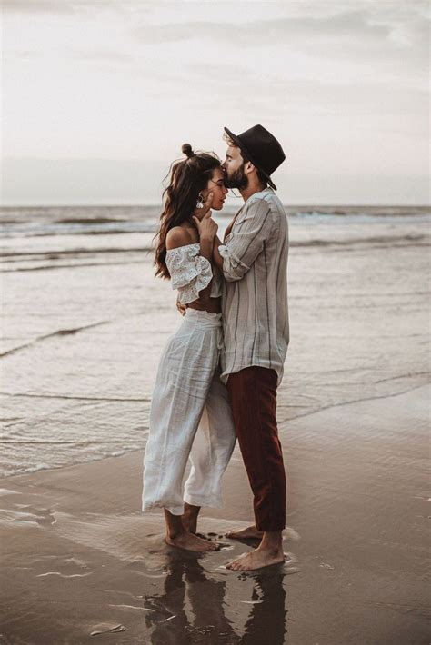 Pin On Engagement Couples Session Inspo