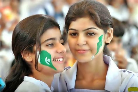 Pakistani College Girls Pakistan Sexy School Girls Photos