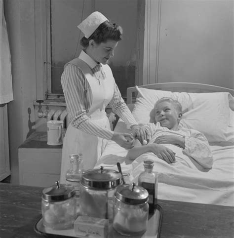 The History Of Nurse Uniforms From 1800s To The Modern World Small Joys
