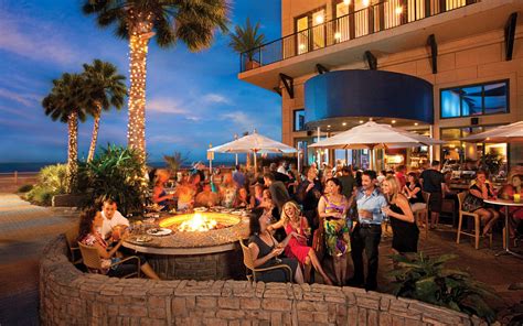 This restaurant has not set up any of its highlights and features. Enjoy fresh local fish, seafood, a raw bar and coastal ...