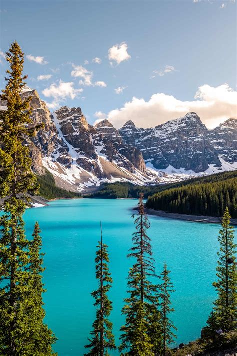 Moraine Lake Guide To Visiting Canadas Most Beautiful Lake The