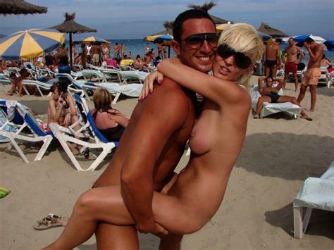 Beach Orgy Girls Cumception