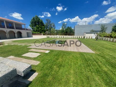 House 5 Bedrooms Duplex Sale 520.000 € in Felgueiras, Macieira da Lixa