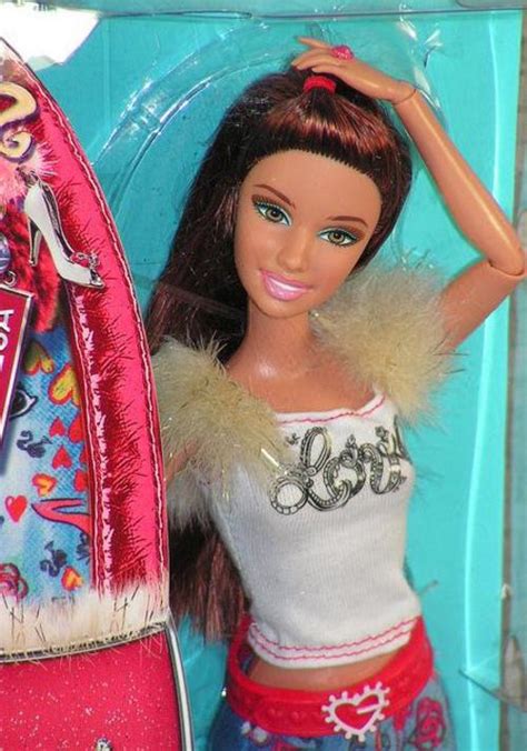 Mattel Barbie Fashionistas Fashion Model Doll Friend Teresa Long Hair