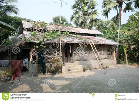 Davis indian photographs (photo gallery). Simple House In Bengali Village Editorial Photo - Image of ...