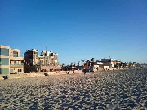 San Diego & Point Loma Roommates Wanted: Housing