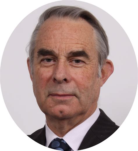 Dr Paul Curtin | MEDirect