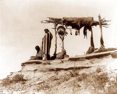 American Indians History And Photographs About Native American