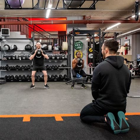 what is small group personal training the foundry way foundry personal training gyms