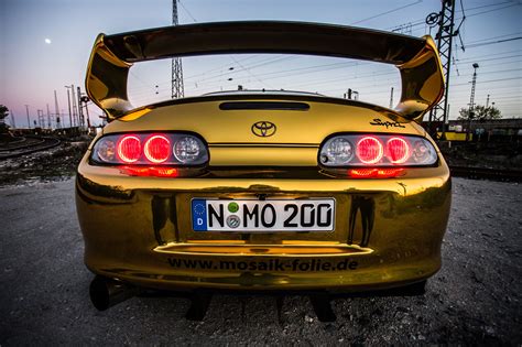 Toyota Supra MKIV Mosaik Folie De