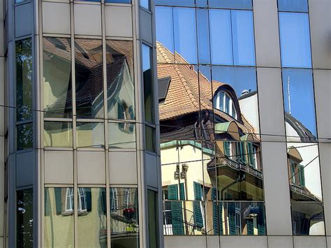 Free Photo Mirroring Glass Window Building Architecture