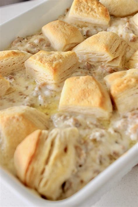 This Biscuits And Gravy Casserole Is The Best One Hands Down