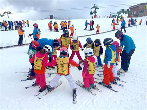 Curso Esquí Peques Desde 4 Hasta 6 Años Escuela Esqui Panticosa