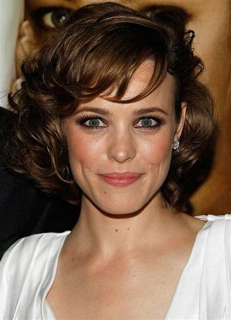 A side part works with your balanced face shape while communicating confidence. 15 Latest Short Curly Hairstyles For Oval Faces | Short Hairstyles 2018 - 2019 | Most Popular ...