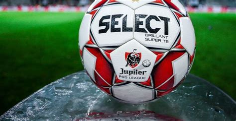 We track football league standings for every football season. België volgt voorbeeld Nederland: Jupiler Pro League ...