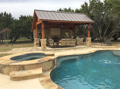 Covered Poolside Cabana In Crystal Falls Leander Tx Design Ideas