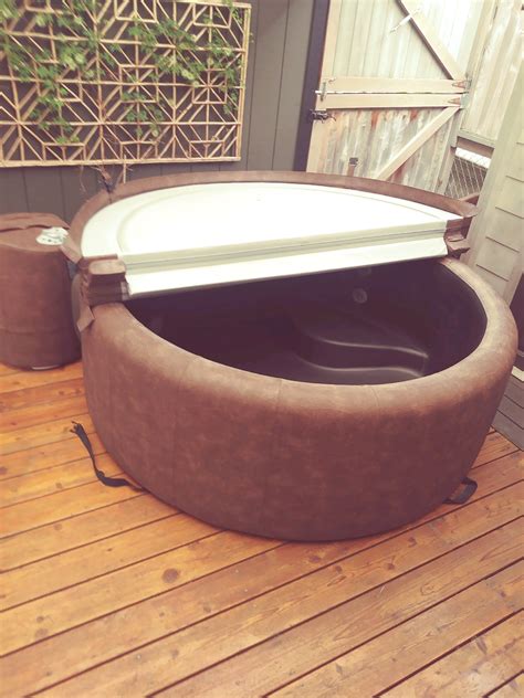 Softub 300 Excellent Condition Hot Tub Insider