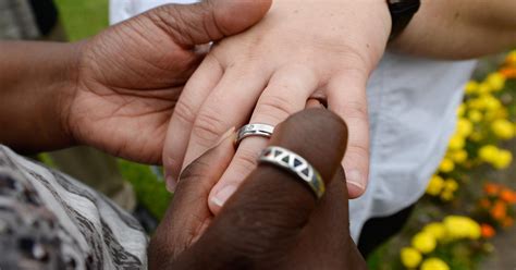 A New Twist For Same Sex Partner Benefits Cbs News