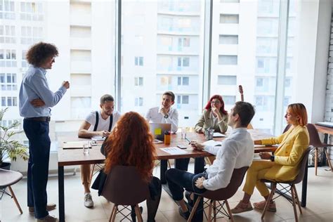 5 Tips For Hosting A Business Meeting Absolute Venues