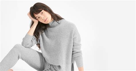 I made an entire blog post dedicated to these. Everlane's Cyber Monday Choose-What-You-Pay Sale 2019 ...