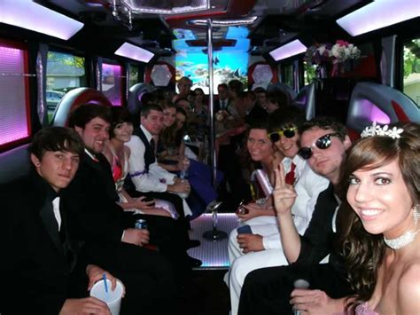 Limousines In London School Prom Limo Hire