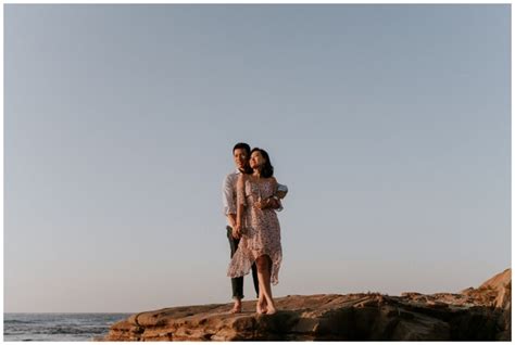 San Diego Beach Cliff Engagement Session Photography By Shelly Anderson Photography