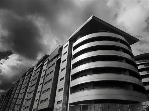 3840x2880 Architecture Black And White Building Clouds