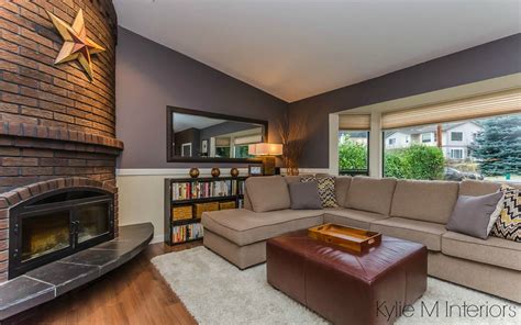 This spacious living room uses chair rail on its columns and walls to produce a consistent and seamless feeling throughout the entire space. The best purple paint colour by Benjamin Moore, Wet ...