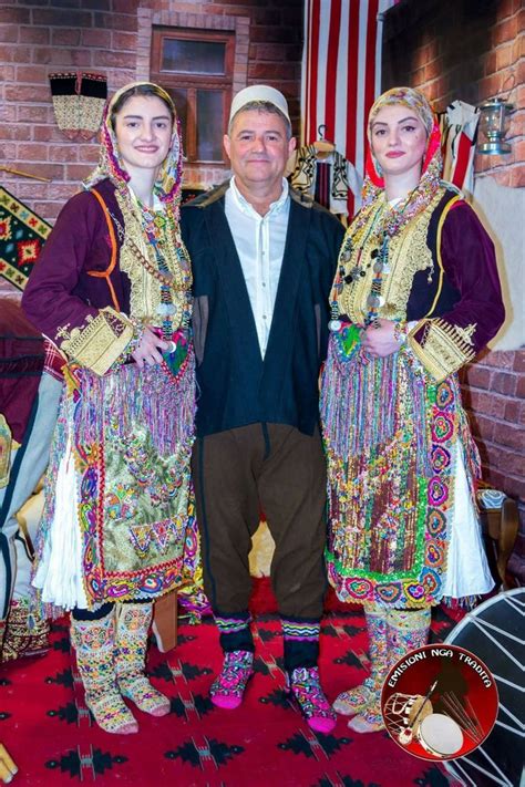 Balkán Traditional Dresses Folk Clothing Albanian Culture