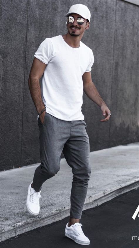 5 Joggers Outfits For Men Mens Casual Outfits Mens Summer Outfits