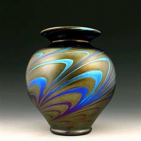 Bohemian Art Nouveau Decorative Vase Jugendstil Iridescent Glass Glamorous Loetz Decor