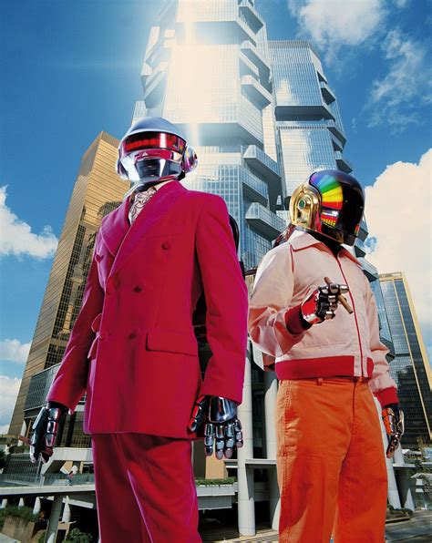 The 5tory of the 5ecret 5tar 5ystem supervisé par leiji matsumoto, le créateur d'albator, sorti en 2003, reprend comme uniques musiques les 14 morceaux de discovery. Seb Janiak, Daft Punk, Discovery, 2001 | Daft punk, Daft ...