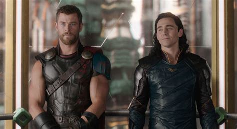 Thor Ragnarok Cast Interview Marvel Chris Hemsworth Hulk Loki
