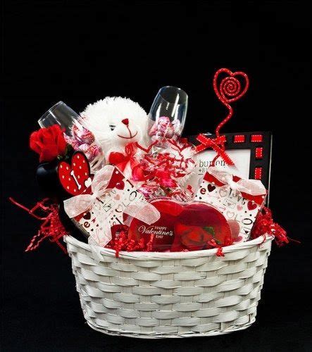 Be My Valentine Valentine S Day Gift Basket For Men Valentines Day