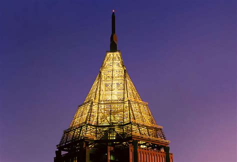 Bank of america plaza is a skyscraper located between midtown atlanta and downtown atlanta. Bank of America Plaza | Architect Magazine | Kevin Roche ...