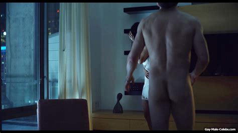 Jake Gyllenhaal Nude And Tight Butt In Velvet Buzzsaw The