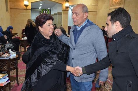May 22, 2021 · رسالة مؤثرة من دلال عبد العزيز لـ سمير غانم: بالصور: انهيار رجاء الجداوي في عزاء شقيقتها وهؤلاء النجوم ...