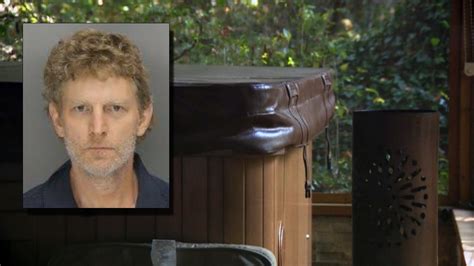 Police Man Found Naked In A Cobb County Couple S Hot Tub